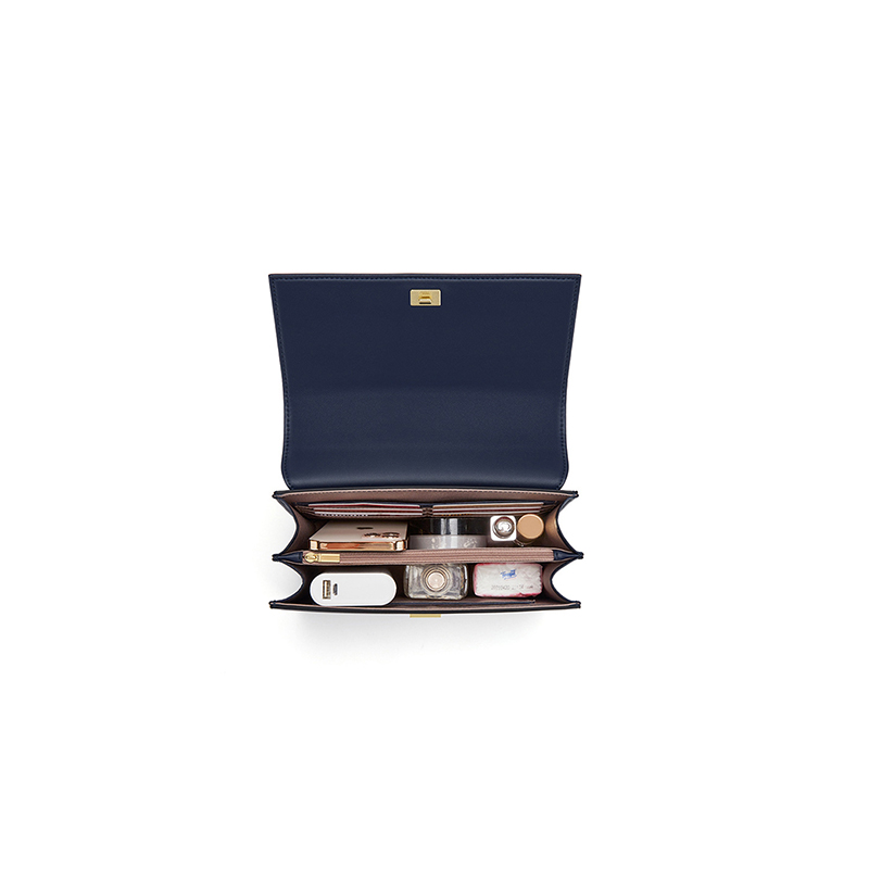 チェーンデザイン女性のためのリサイクル PU レザーバッグ 2022 夏の女性のショルダーバッグハンドバッグ女性の美しいファッションクロスボディバッグ