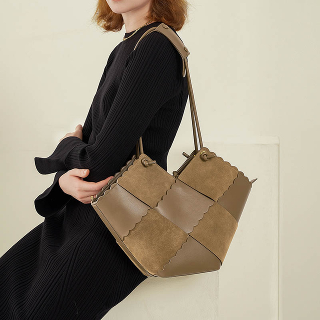 スエード レザー スリング トート バッグの女性の仕事の毎日の使用のハンドバッグ